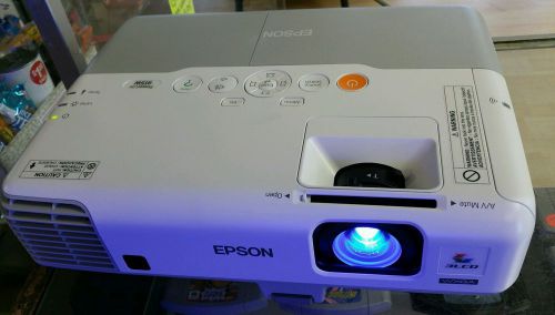 Epson  Projector PowerLite 915W&#034;  no remote -3200 Lumens- &#034;HDMI&#034;