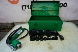 Greenlee Knock Out Hydraulic Punch and Die Set 7310 1/2 to 4 inch Works Fine bg3