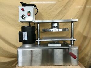 Brand new HD-1 Hydraulic Inline Pie Press, with 9&#034; tooling