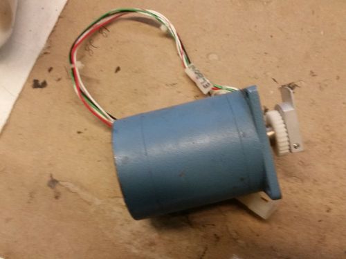 Superior Electric Slo-Syn Synchronous Stepping Motor 4.2VDC 1.9A M062-LS04