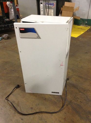 McLean Thermal Elec. Encl. Air Conditioner CR29-0216-G002H