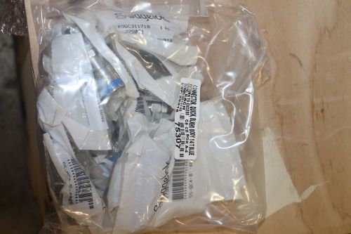 LOT OF 16 SWAGELOK SS-QC4-B1-400K5 STAINLESS TUBE FITTING 1/4IN QUICK-CONNECT