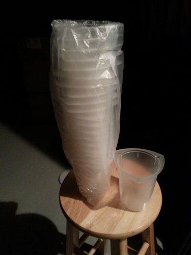 20x NEW 1000ml 1L NoSpill Tri-Corner Tri-Pour Laboratory Poly Plastic Beaker Lab