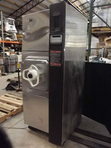 Amsco 3013 vacamatic renaissance series autoclave sterilizer system aa647 for sale