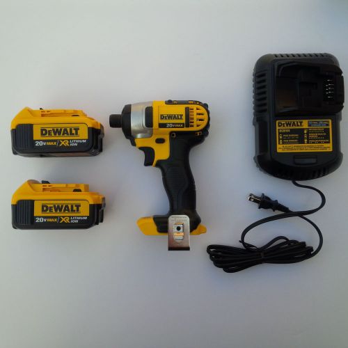 Dewalt dcf885 20 volt max cordless 1/4 impact, 2 dcb204 4.0 ah batteries,charger for sale