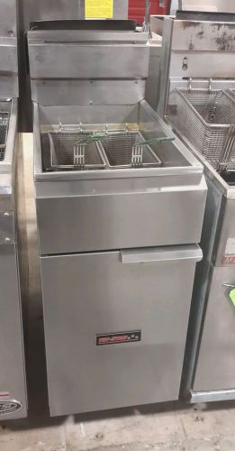 Used Commercial Tri-Star Fryer TSF-4050