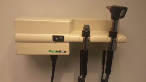 WelchAllyn Wall Transformer Otoscope &amp; Opthalmoscope Set with Otoscope head.