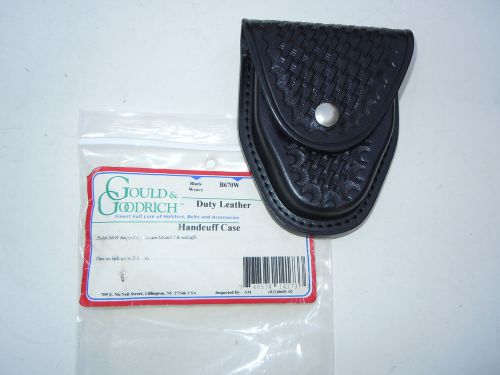 Gould &amp; Goodrich Leather Handcuff Case Fits S&amp;W Model 1 B670W New