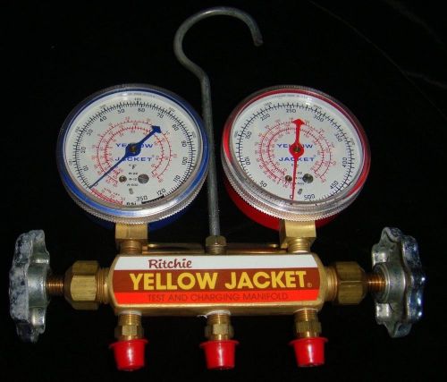 vtg 80s Ritchie YELLOW JACKET test and charging manifold no hose SERIES 41 1989