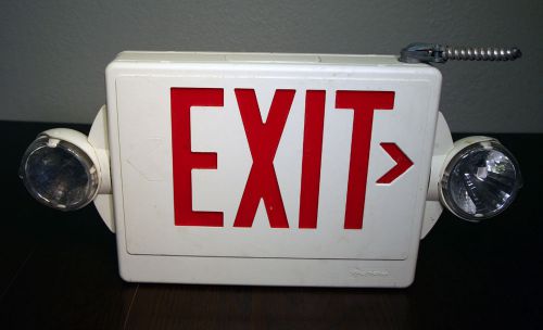 NICE Lithonia Thermoplastic EXIT sign LED Red Letters With Extra Side Lights