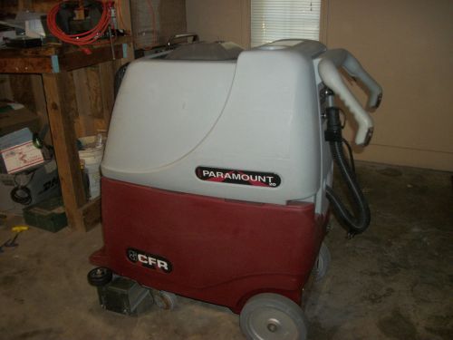 PARAMOUNT CFR  20 SELF-PROPELLED CARPET EXTRACTOR ONLY 85 HOURS LOOK !!