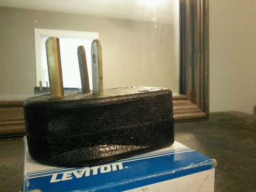 Leviton 931 30/50 Amp 250 Volt 2 Pole 3 Wire Angle Plug - Black
