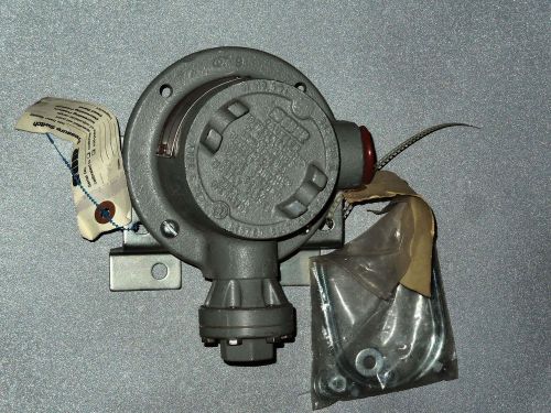 1/4 npt static-o-ring #4l-k5-n4-b1a-pktt pressure switch, 3-50 psi for sale