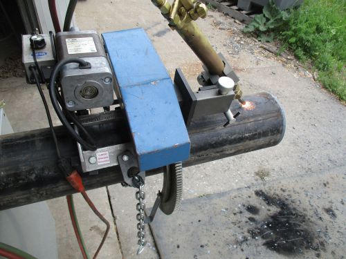 PIPE CUTTING MACHINE 4 TO 8 INCH GOOD CONDITION W/ELECTRIC MOTOR, GUARD&amp; SPACERS