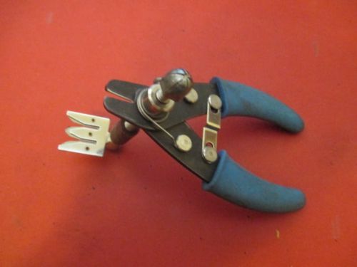 ah47) WIRE STRIPPER Cut &amp; Strip Tool R-4473 with #22/24 Blades