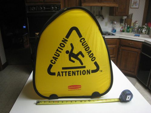 Rubbermaid Spring Loaded Collapsible Warning Sign Slipping FALLING RISK 9S07-00