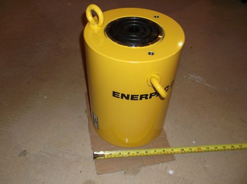 Enerpac CLRG-2006 200 Ton Double Acting Hydraulic Ram Cylinder 5 29/32&#034; stroke.