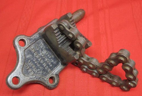 Armstrong # 1c pipe vise bench mount 1/8&#034;  to  2&#034; size  chain type for sale