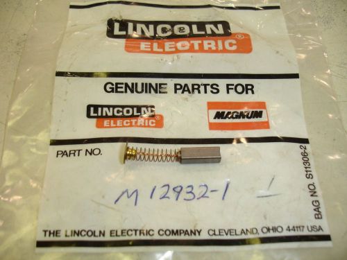 Lincoln Electric Genuine Replacement Carbon Brushes  M12932-1 Old Stock $21