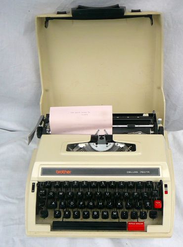 Vintage Retro Brother Delux 760TR Manual Portable Typewriter