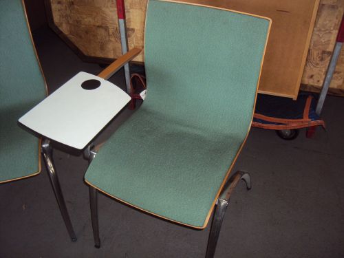 *** CHAIR/DESK COMBO by DAVIS FURNITURE INDUSTRIES, INC *** PICK UP ONLY ***