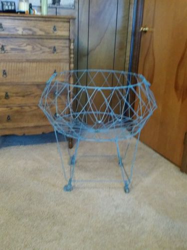 Vintage antique industrial wire collapsible laundry basket cart display basket for sale