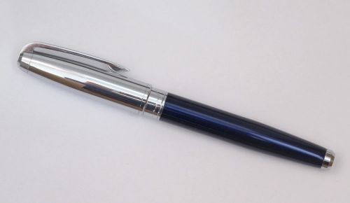 Elegant Fountain Pen with one free ink cartridge, Black,Navy &amp; Red, 18KGP tip