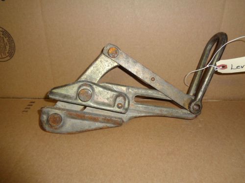 Klein 1678-40 Cable Pulling Grip  5500 lbs. 1..08 - 1.14  LEV333