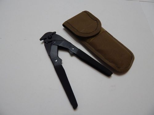 GERBER CONCERTINA WIRE CUTTER WITH SHEATH