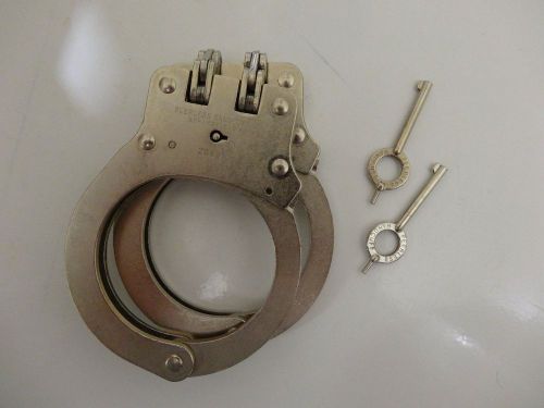 Peerless Police / Security Hinged Handcuffs w/ Keys