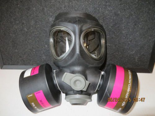 MICRONEL SAFETY 505/501/03 MASK W/ M-95 CARTRIDGES