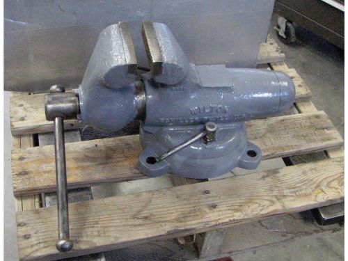 WILTON MACHINIST BULLET VISE WITH SWIVEL BASE