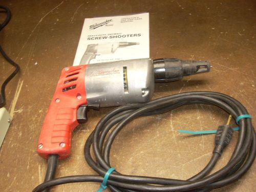 Made in USA Milwaukee Dry Wall Screw Shooter w an Operational Manual Cat 6750