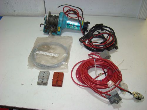 Electric Winch M1 by Superwinch, Model 1151 1500 lbs Capacity