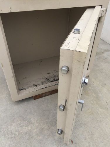 TL-30 Bank Safe Vault Gun Safe Heavy