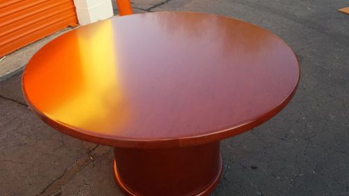 48&#034; Drum Base Round Table in Cherry