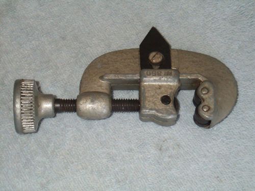 Tubing pipe cutter superior tool co. made in u.s.a. 1-1/8 inch  with reamer for sale