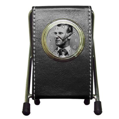 Vintage Celebrities Jesse James (2 in 1) Leather Pen Holder and Desktop Clock