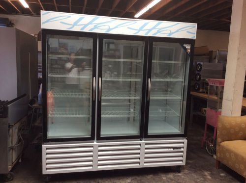 Market Refrigerator 3 Door Glass