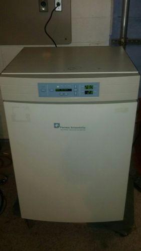 Forma Scientific Co2 Water Jacketed Incubator - Model 3110