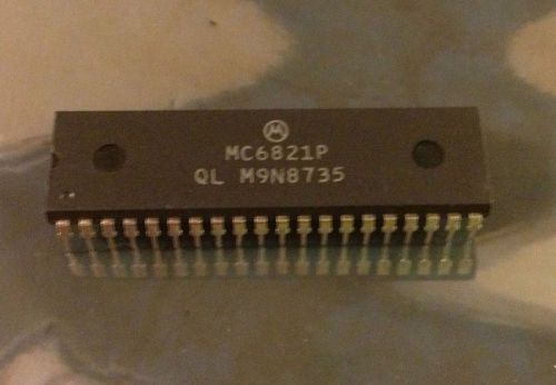 TWO MC6821P - PERIPHERAL INTERFACE ADAPTER (PIA) - BRAND NEW - SHIPS FROM USA!