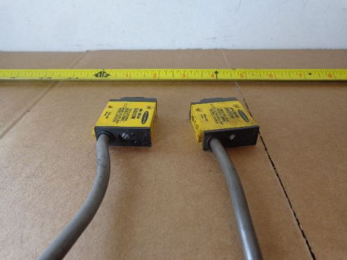 (2) Banner SM312W Mini-Beam Photoelectric Sensors