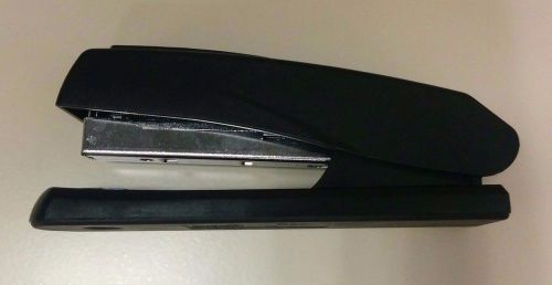 Full-Size Large Signature Staples Stapler Black With Rubber Cushion with Staples