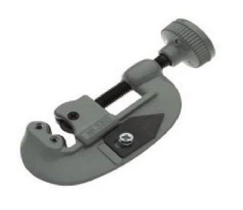 Screw Feed Tubing Cutter, Capacity 1/8&#034; - 1-1/8&#034;, 3-28mm OD, Carded.