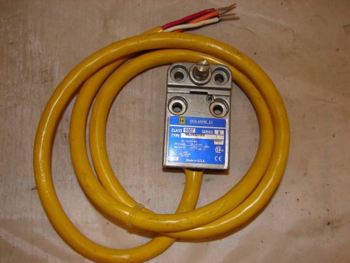 SQUARE D ML04S0100 LIMIT SWITCH ***NNB***