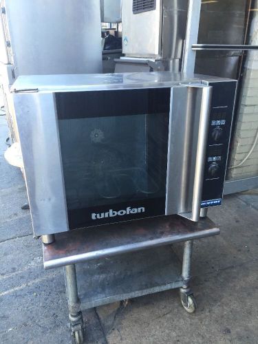 Moffat E31D4 Half Pan Electric Convection Oven Used