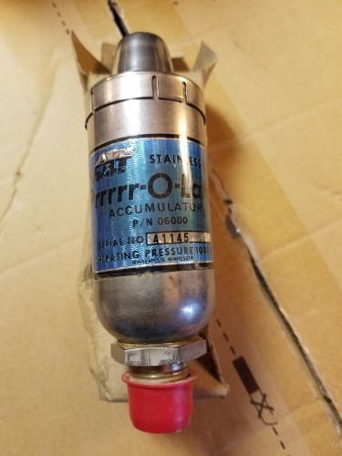 NOS Cat Pumps Prrrrr-O-Lator Pulsation Dampener P/N06000 BRAND NEW IN BOX!