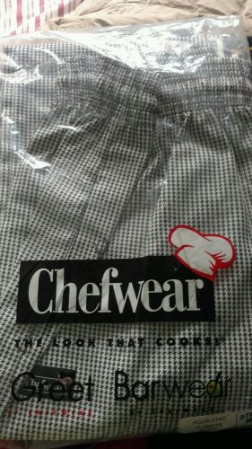 CHEFWEAR PANTS SIZE M HOUNDSTOOTH BLACK/WHITE