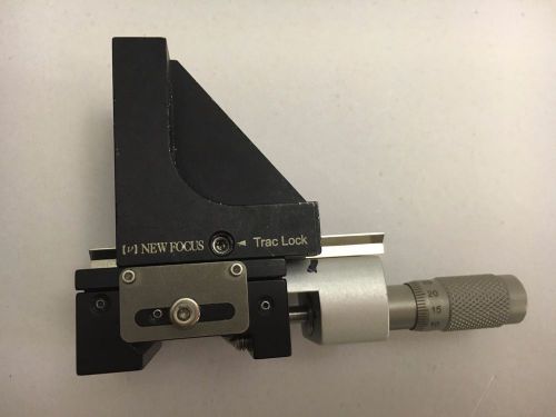 Newport 9065-XZ Pint-Sized XZ Axis Translation Stage and SM13 Micrometer