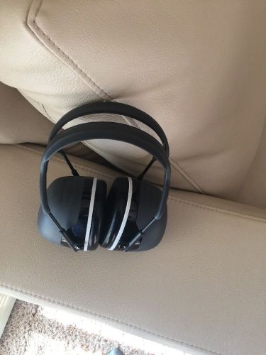 3m peltor x series over the head earmuffs npr 31db black and grey x5a. for sale